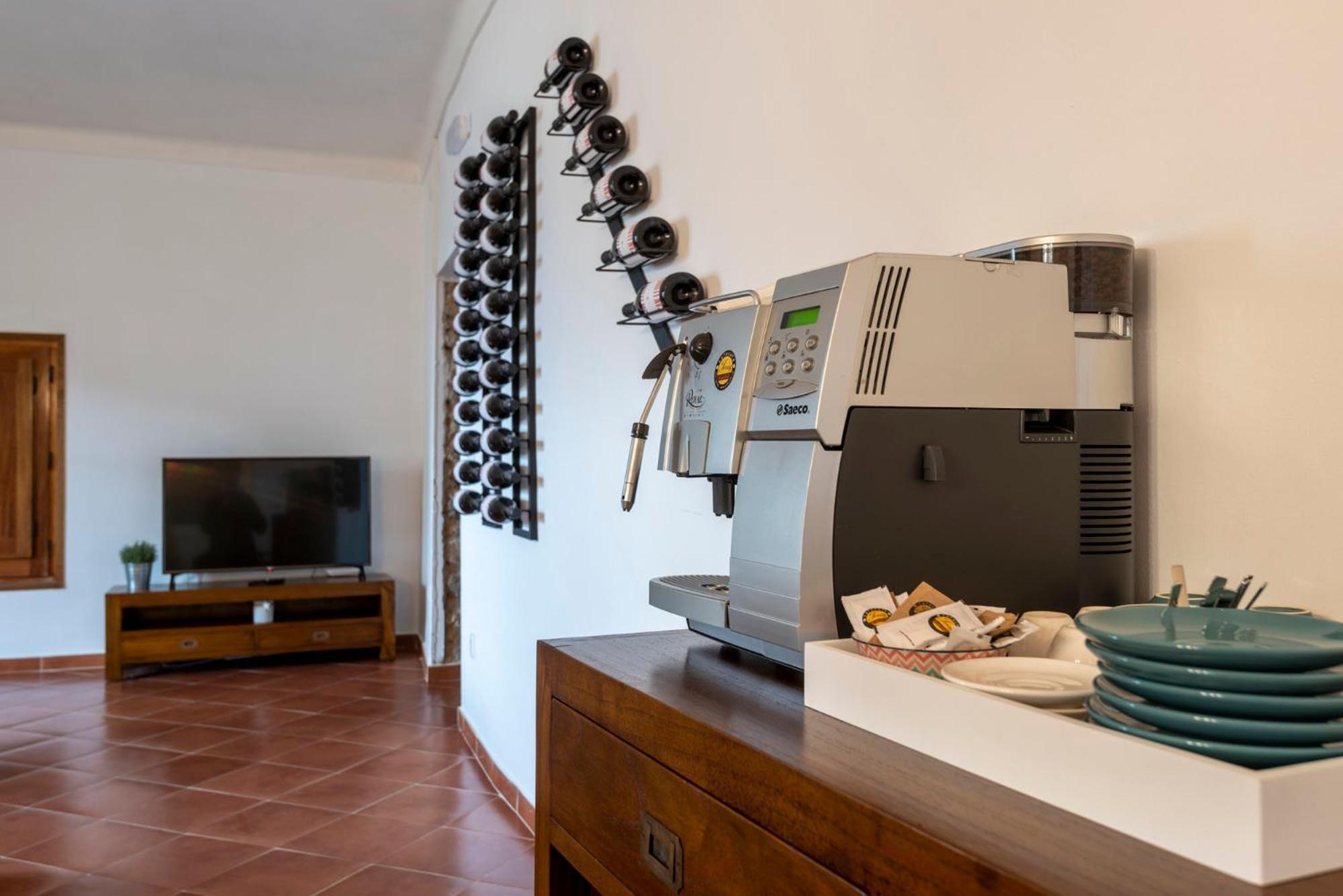 Hostal Can Xicu Capmany ภายนอก รูปภาพ